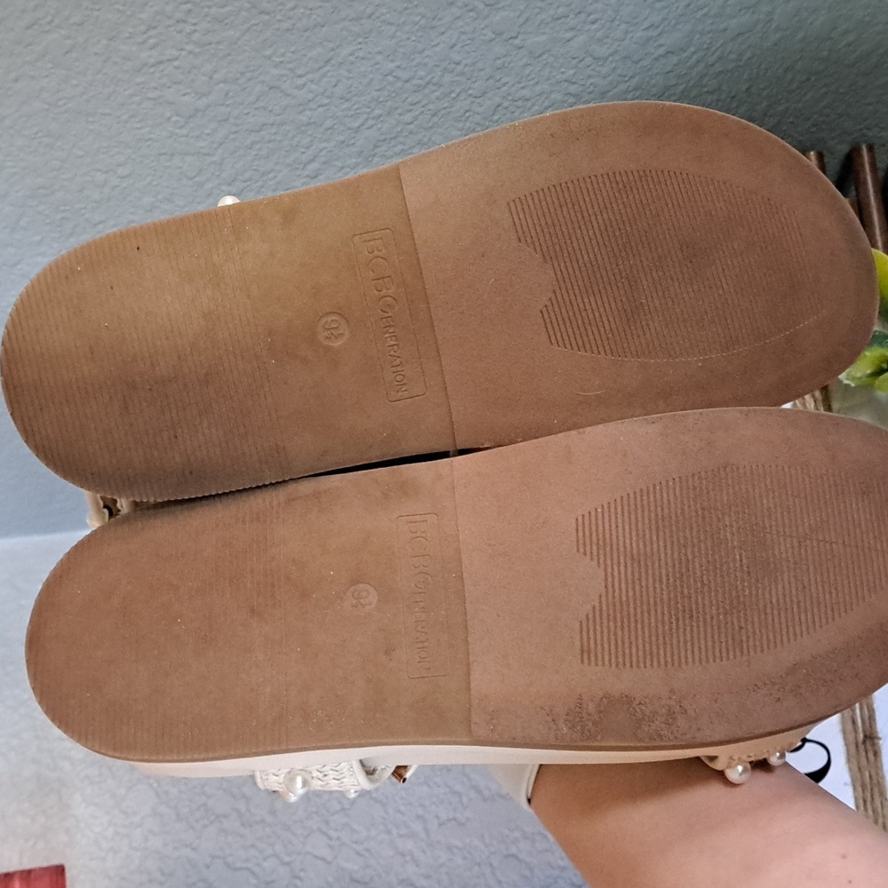 BCBGeneration Pearl Sandals | Size 9.5 - Picture 6 of 6